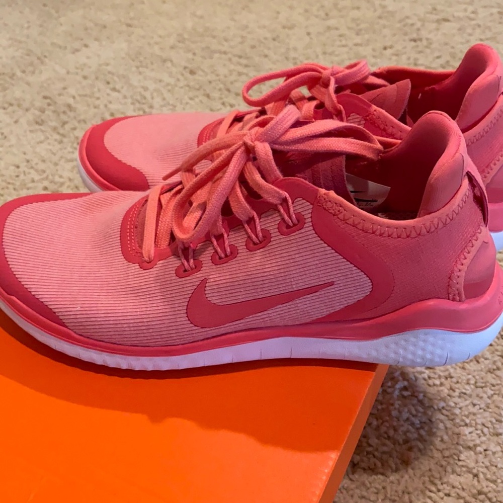 Shoes - Picture 6 of 6